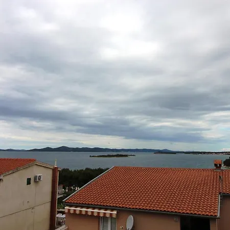 Apartment Sea View Saric Apartment