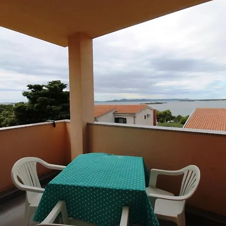 Apartment Sea View Saric Apartment