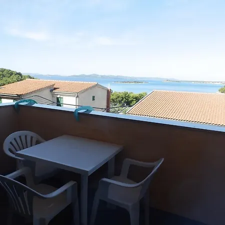 Apartment Apartment Sea View Saric Drage