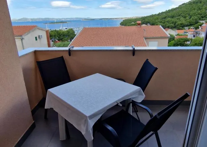 Sea And Sunset View Saric Апартаменты